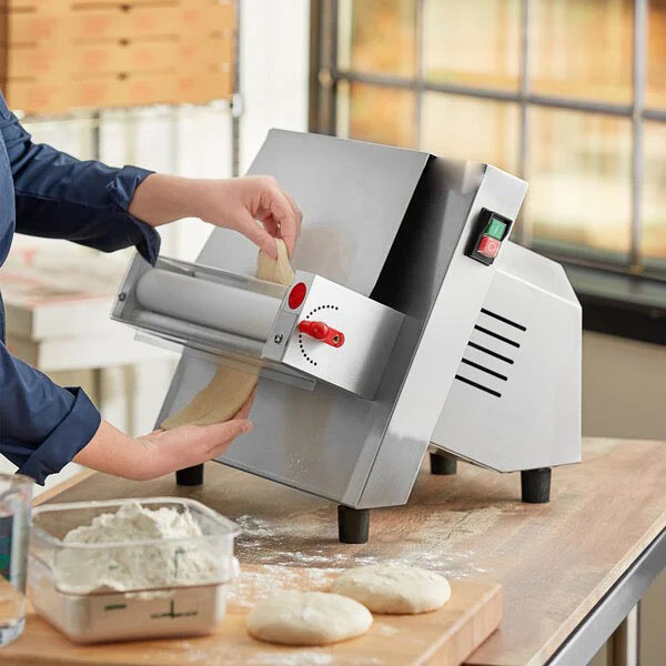 cookie dough rolling machine 饼干面团擀压机