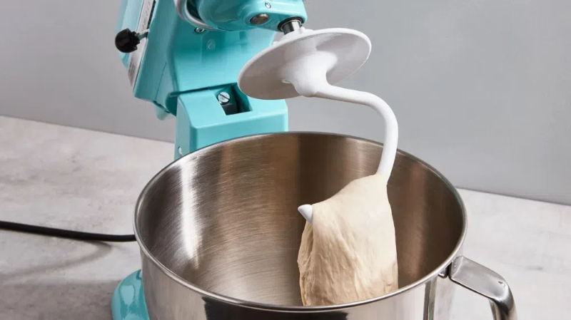 how to use kitchenaid mixer for dough2 如何使用厨房辅助搅拌机搅拌面团2